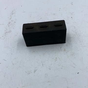 990767 - CONDENSOR PACK RUBBER